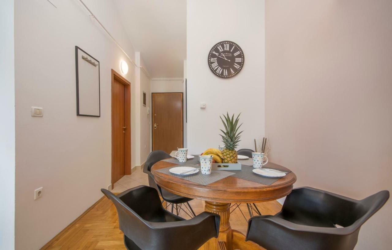 City Centre Sea View Apartment Pula Exterior foto
